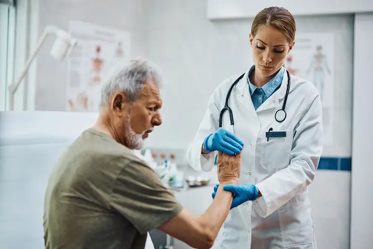 Common Conditions Treated by Orthopedic Surgeons Conditions Treated by Orthopedic Surgeons